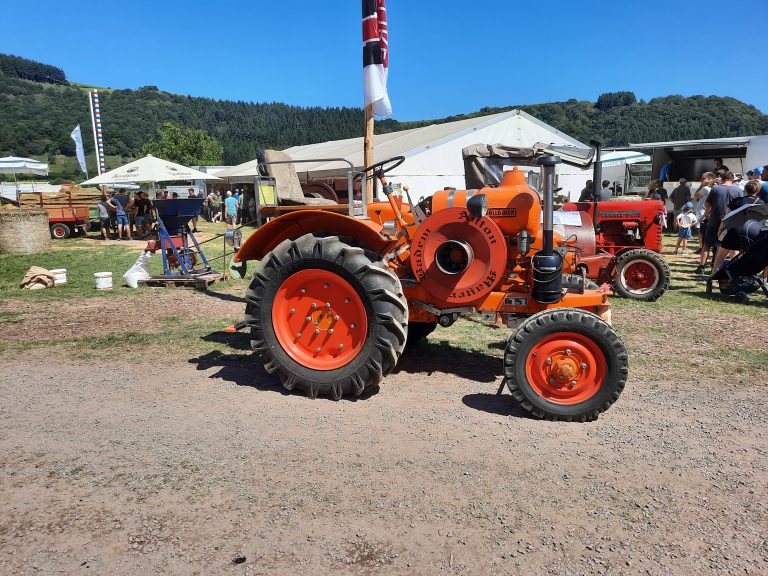 Schleppertreffen Meerfeld 2024